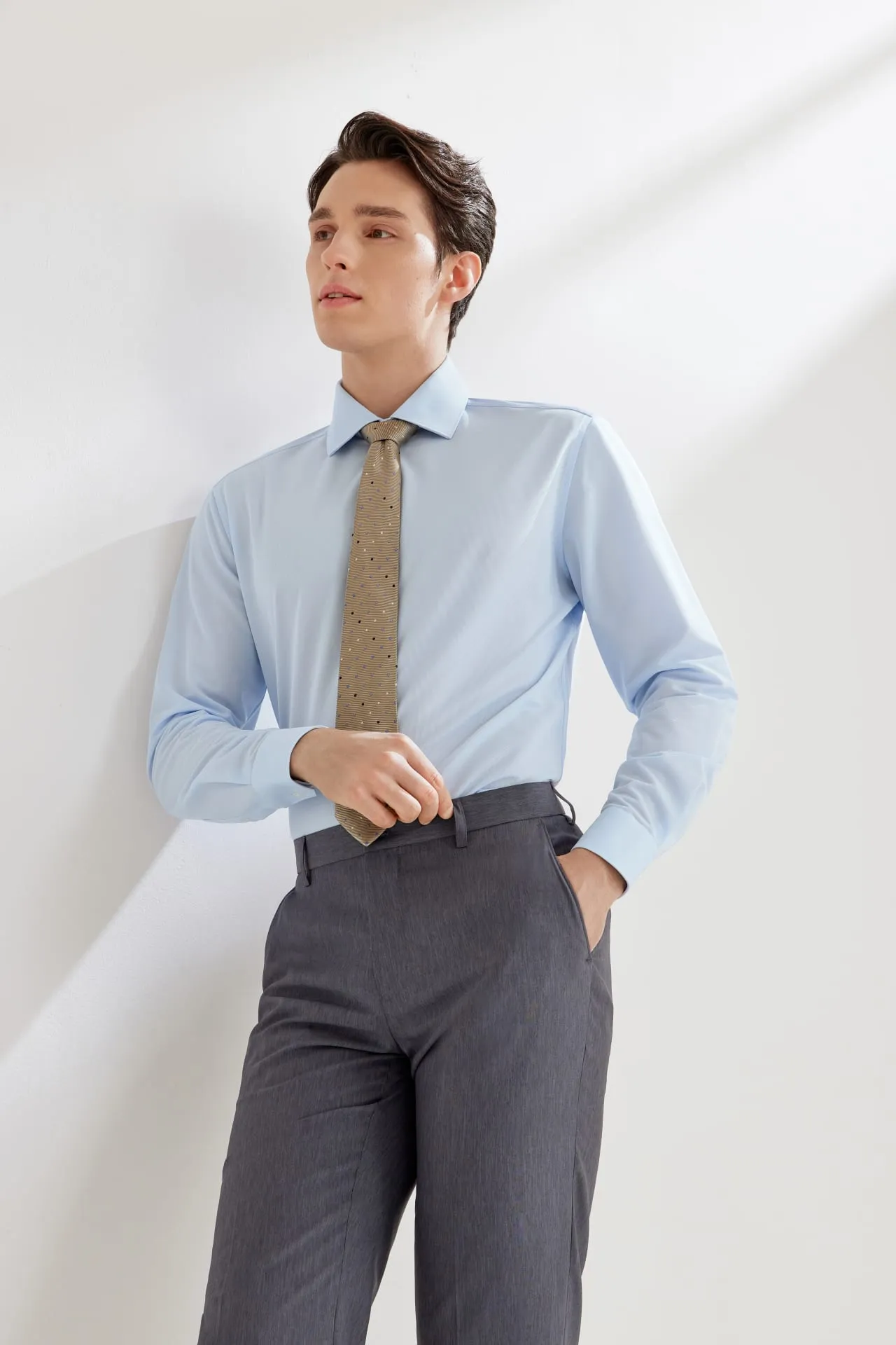 Non-Iron Dry Travel Smart Fit Shirt
