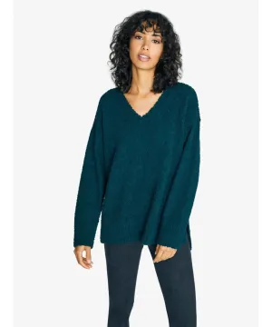 V-Neck Teddy Pullover Jade